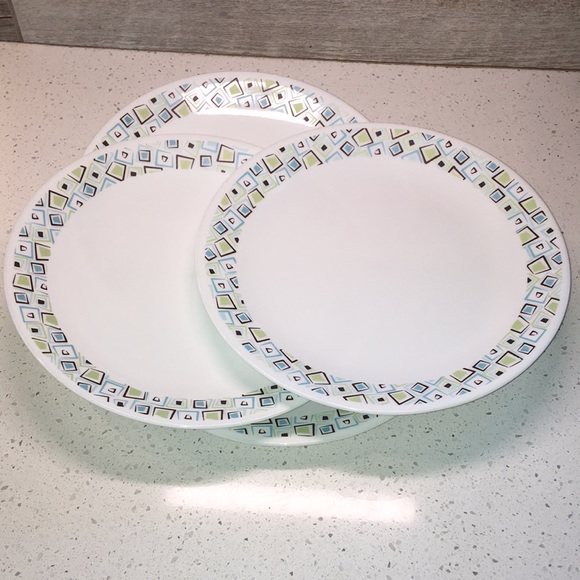 Corelle Dining Copy 4 Corelle Dinner Plates Poshmark